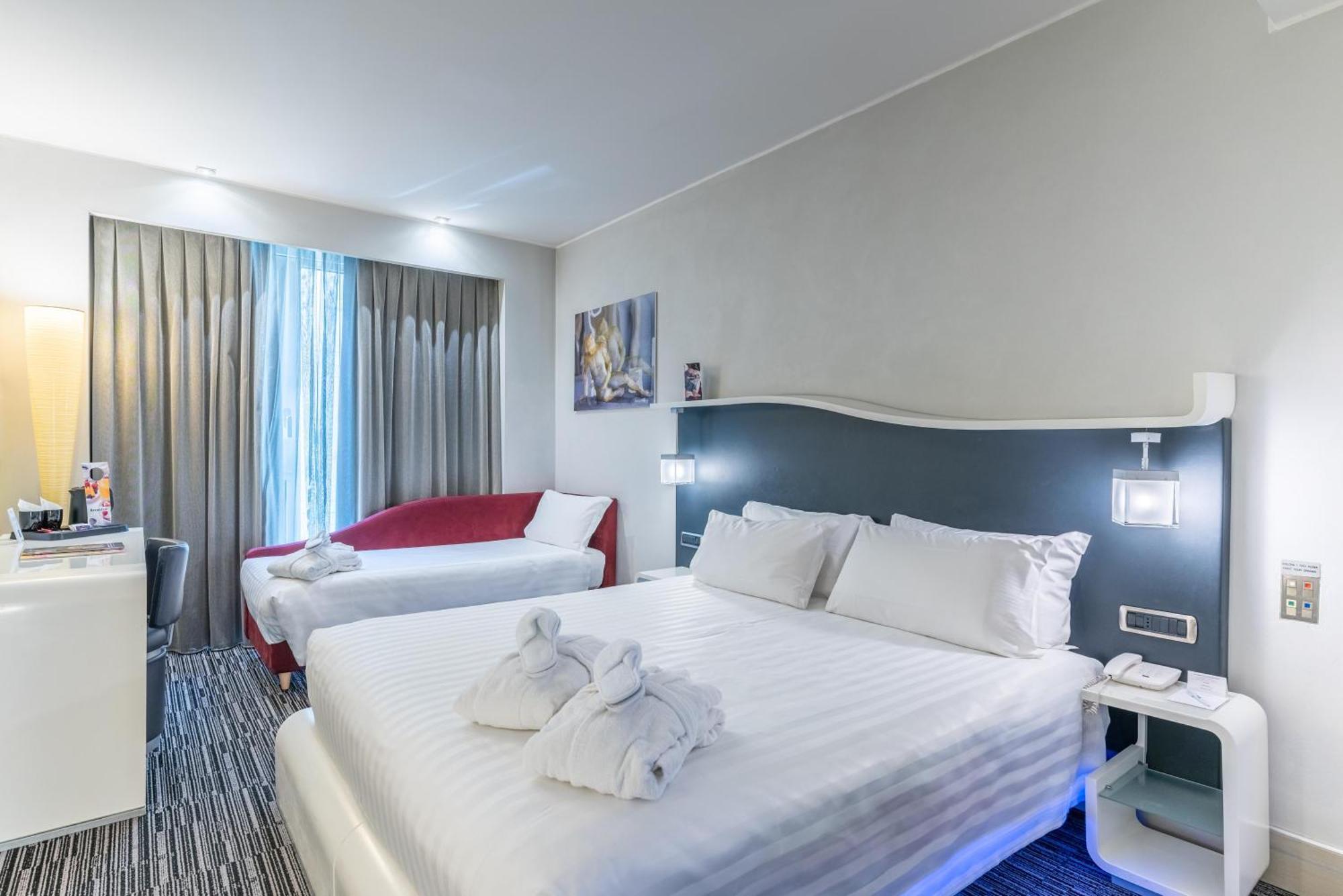 Best Western Premier Hotel Royal Santina Rome Exterior photo
