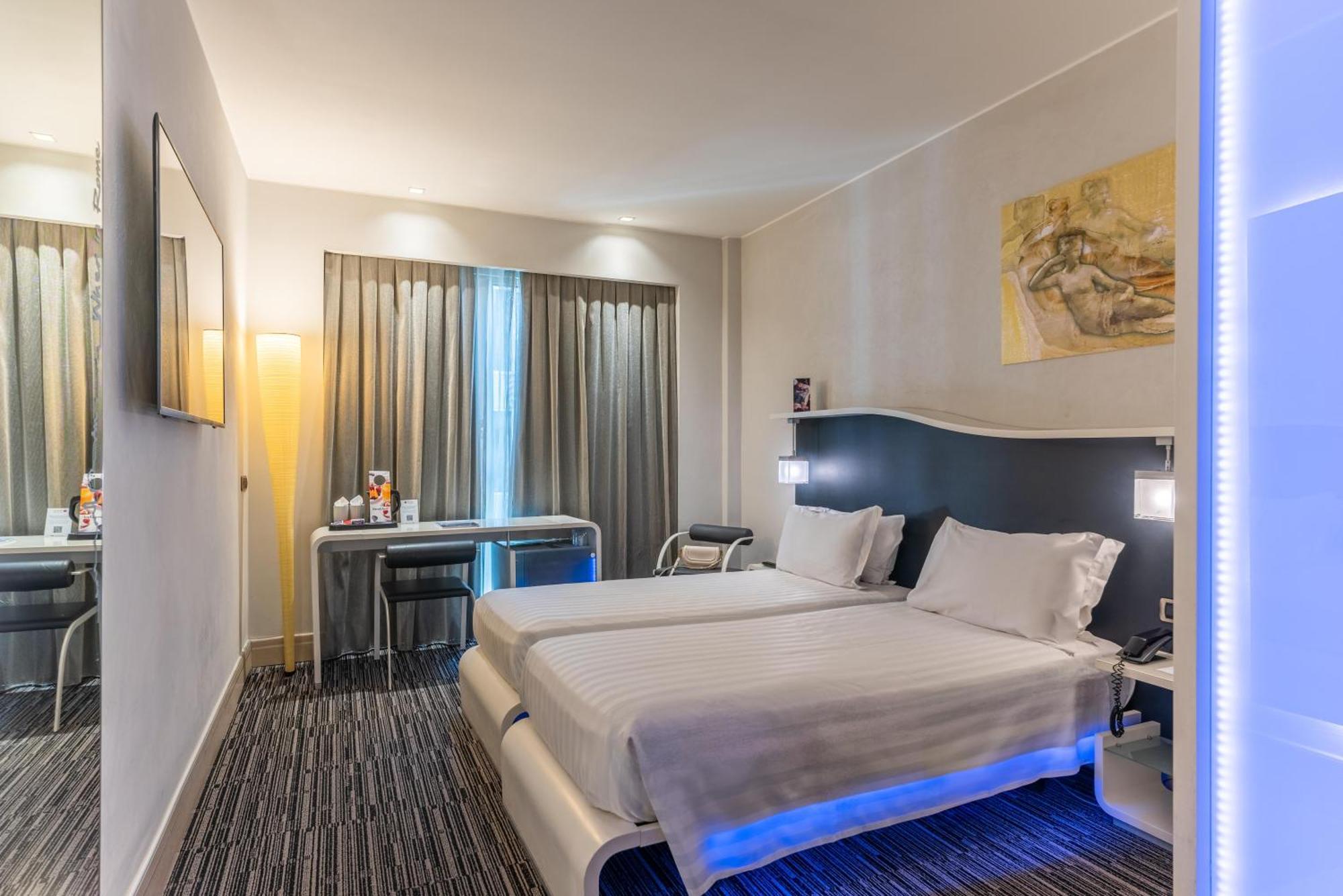 Best Western Premier Hotel Royal Santina Rome Exterior photo